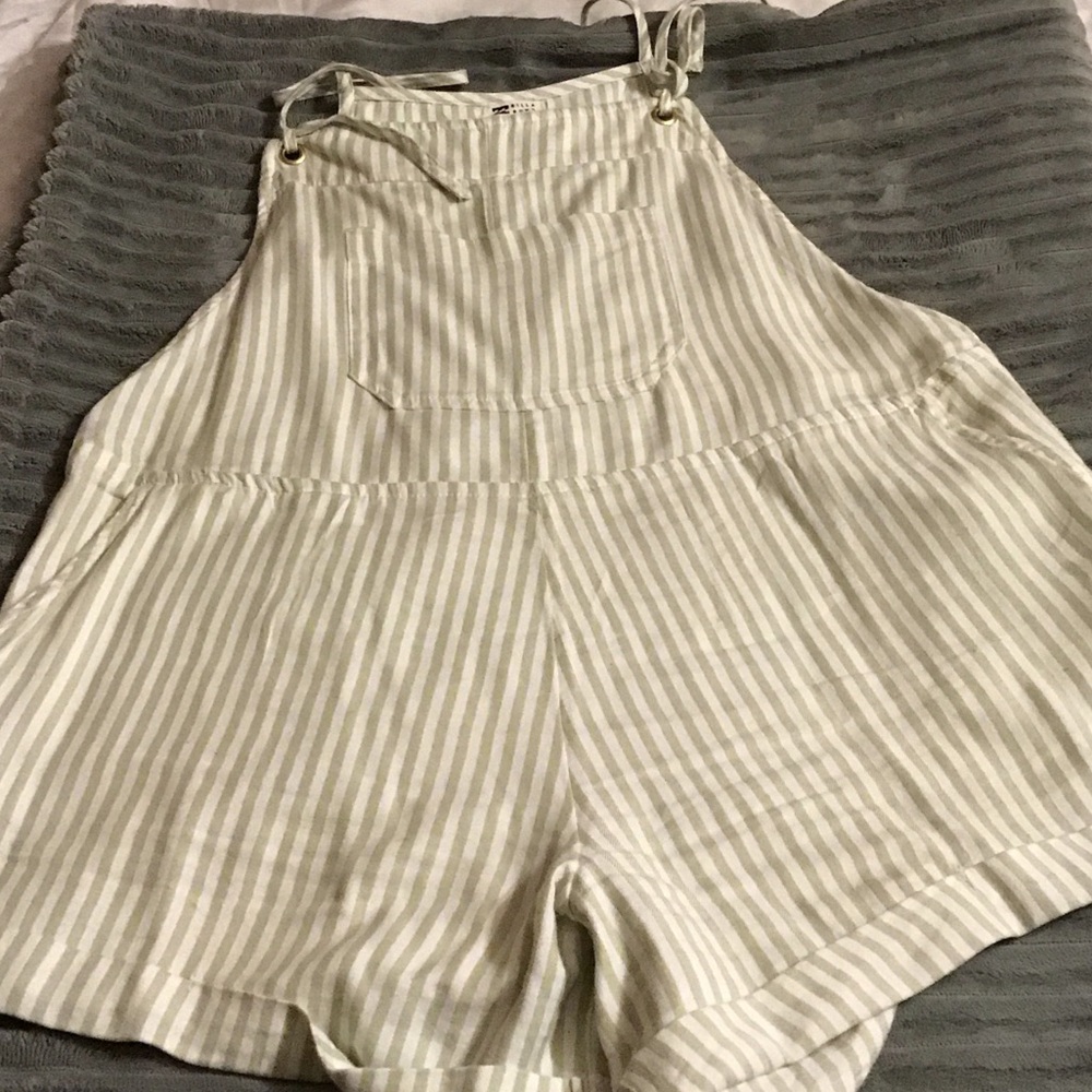 Billabong Cream Striped Women Shorts